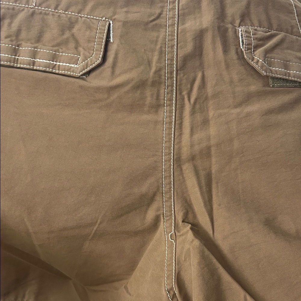 Columbia Women’s Brown Cargo Shorts, Size XS - Picture 6 of 7